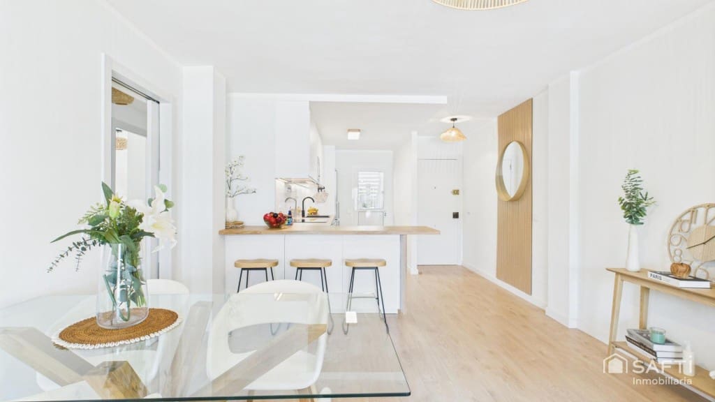 3 bedroom Apartment for sale in Calvia - € 575,000 (Ref: 9595064)