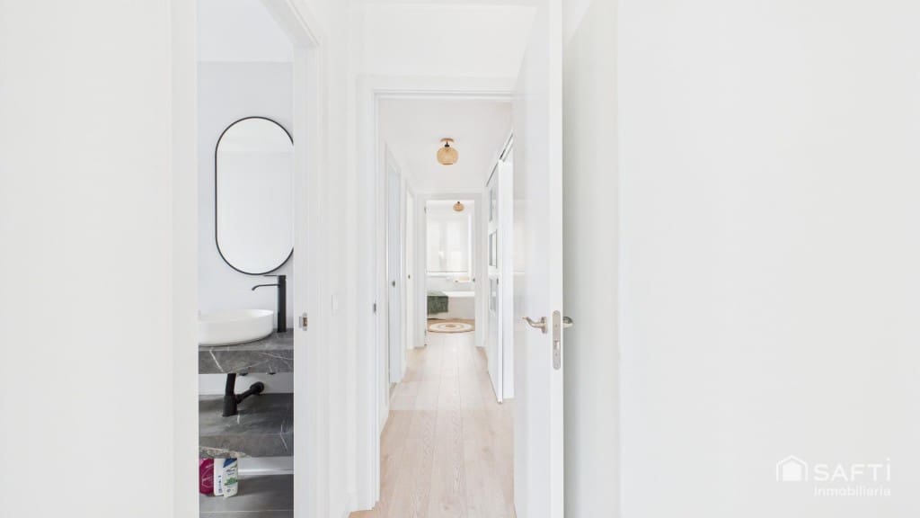 3 bedroom Apartment for sale in Calvia - € 575,000 (Ref: 9595064)