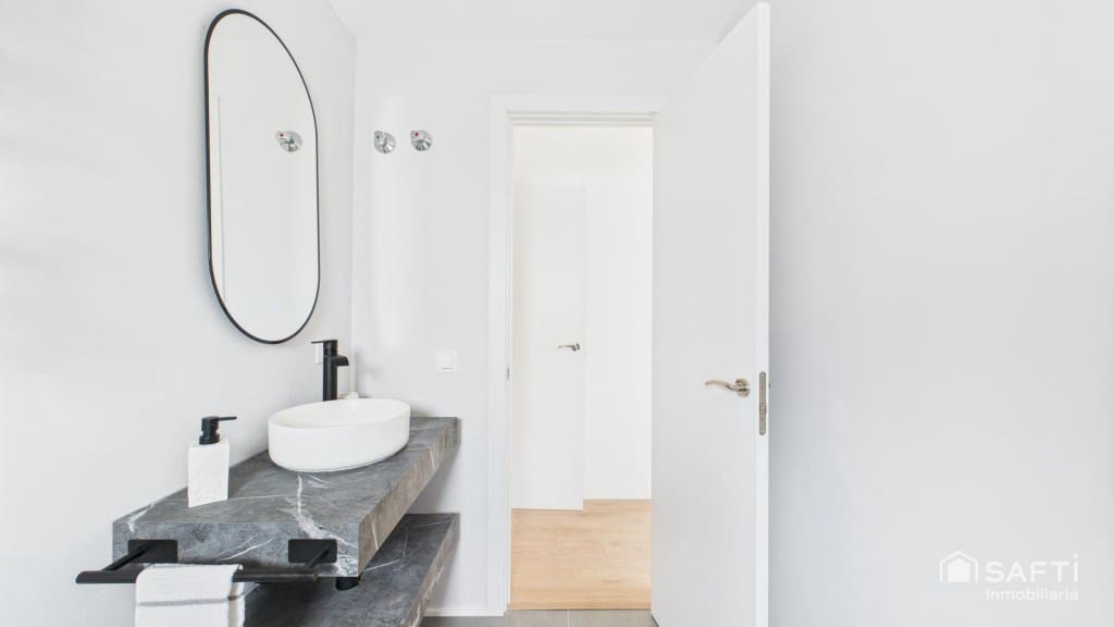 3 bedroom Apartment for sale in Calvia - € 575,000 (Ref: 9595064)