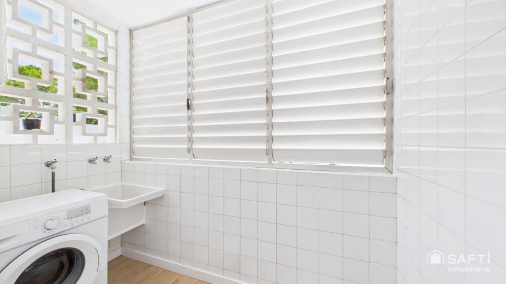 3 bedroom Apartment for sale in Calvia - € 575,000 (Ref: 9595064)