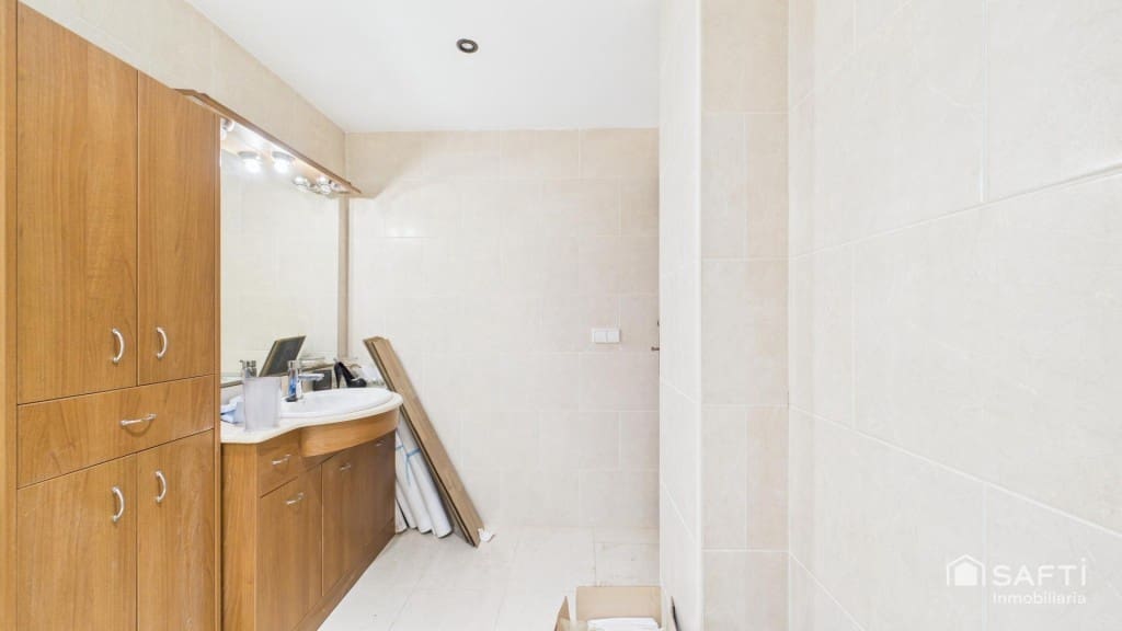 Local Comercial en Santa Ponsa en alquiler - 1.200 € (Ref: 9595066)