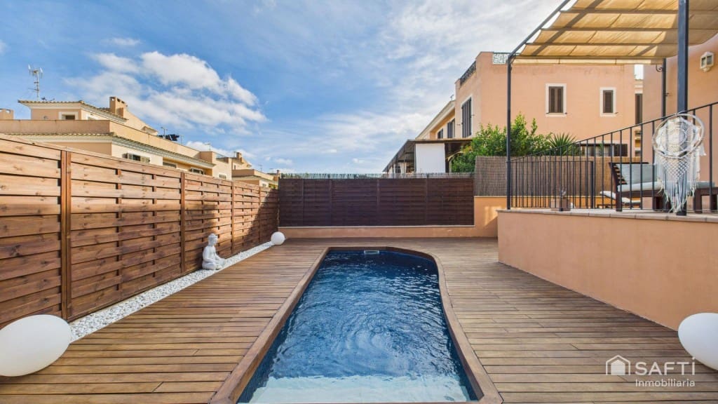 Chalet de 3 habitaciones en Puig de Ros en venta con piscina - 929.000 € (Ref: 9595067)