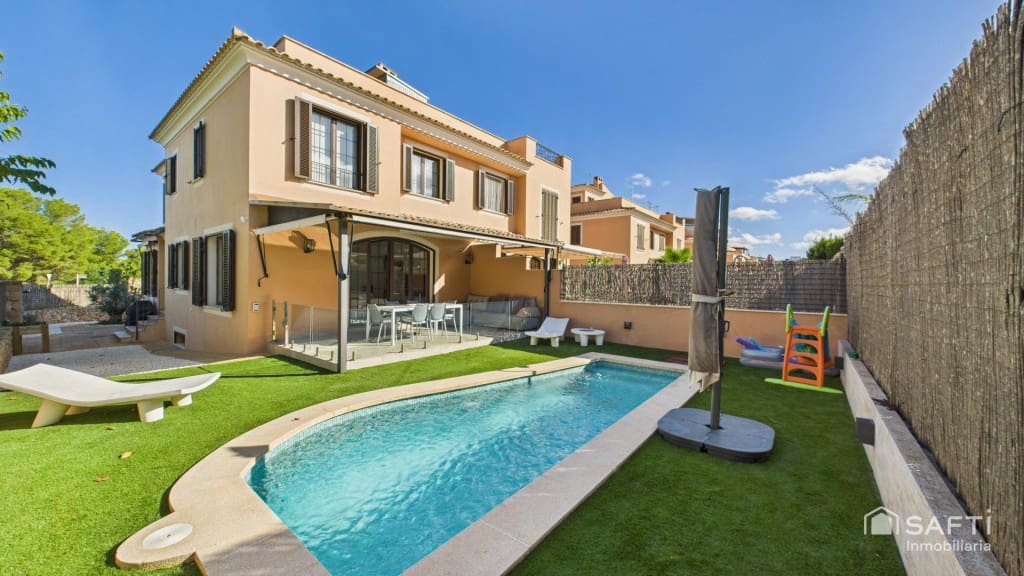 Chalet de 3 habitaciones en Puig de Ros en venta - 1.420.000 € (Ref: 9595068)