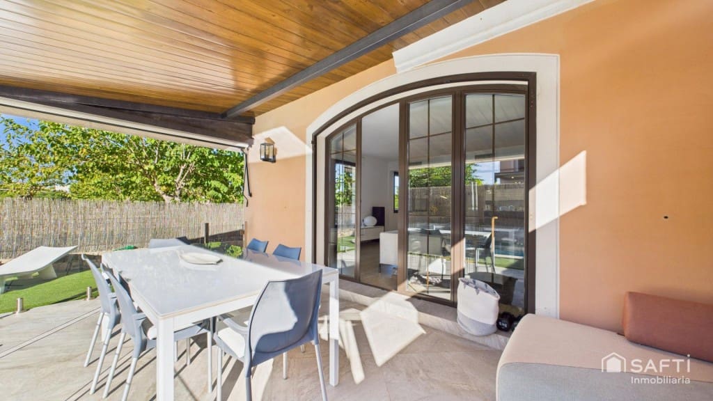 Chalet de 3 habitaciones en Puig de Ros en venta - 1.420.000 € (Ref: 9595068)