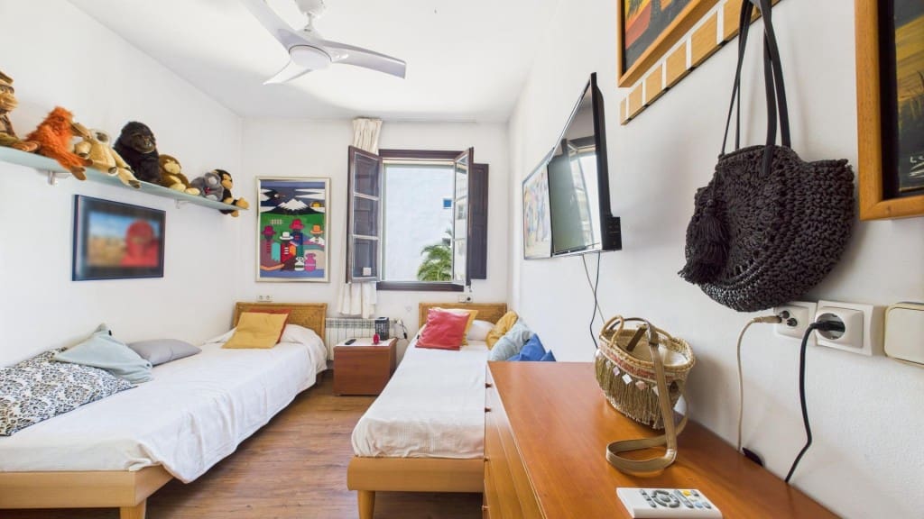 5 bedroom Villa for sale in Palma de Mallorca - € 1,799,000 (Ref: 9595069)