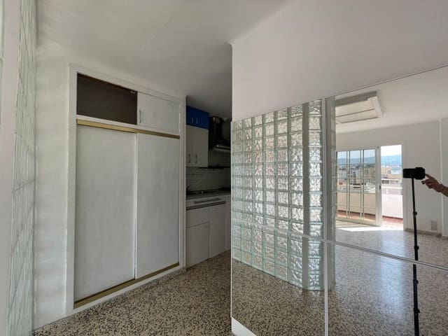 1 bedroom Apartment for sale in Santa Catalina, Palma de Mallorca - € 245,000 (Ref: 9595070)