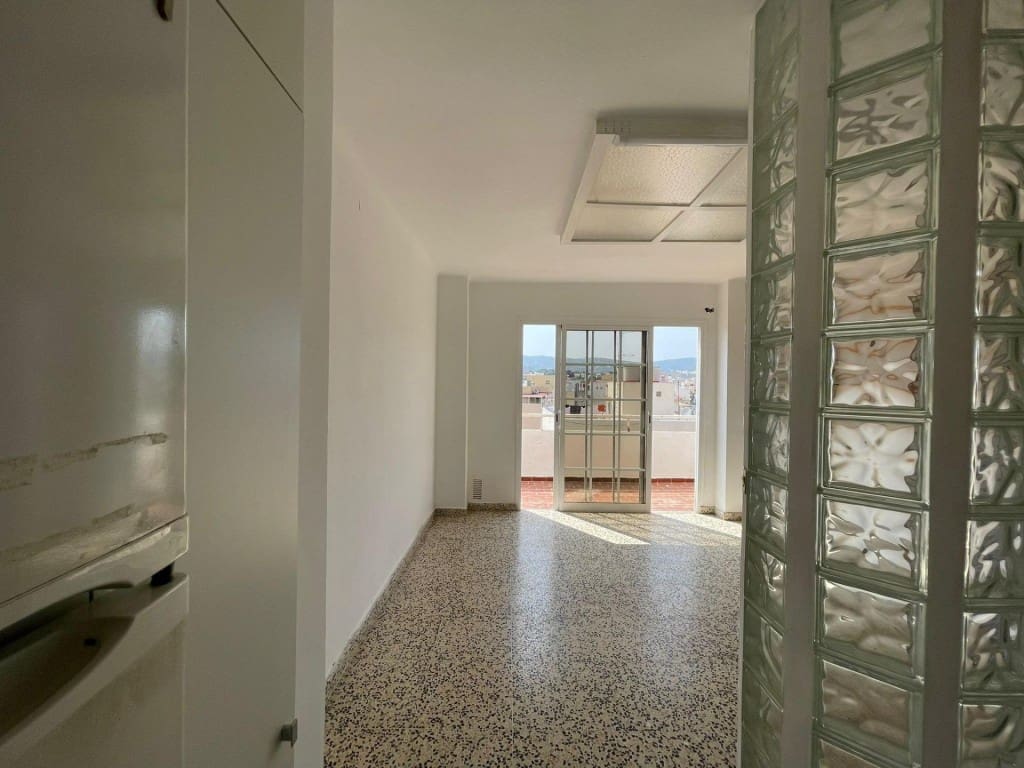 1 bedroom Apartment for sale in Palma de Mallorca - € 245,000 (Ref: 9595070)