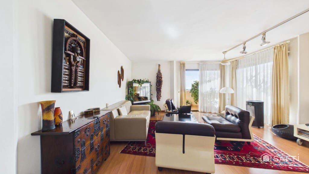 3 makuuhuone Huoneisto myytävänä paikassa Palma de Mallorca mukana uima-altaan - 660 000 € (Ref: 9595074)