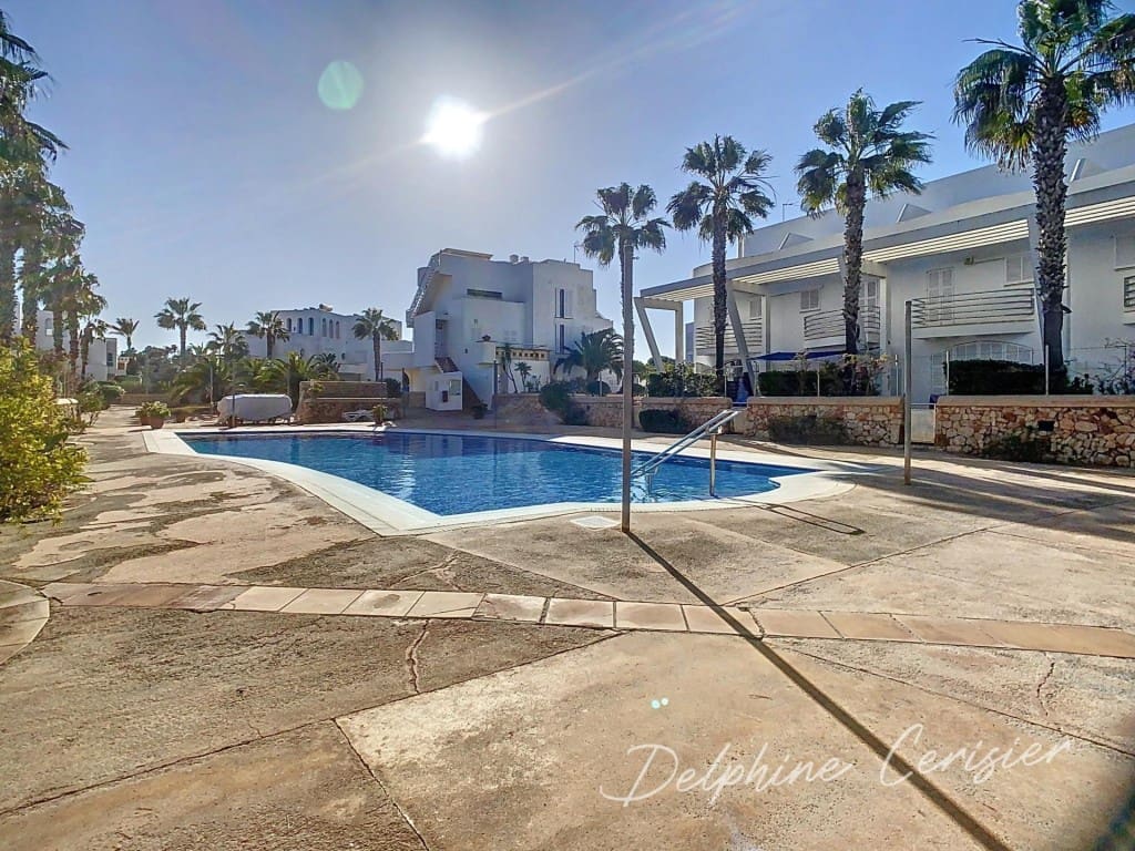 Apartamento de 3 habitaciones en Santanyí en venta con piscina garaje - 379.000 € (Ref: 9595077)