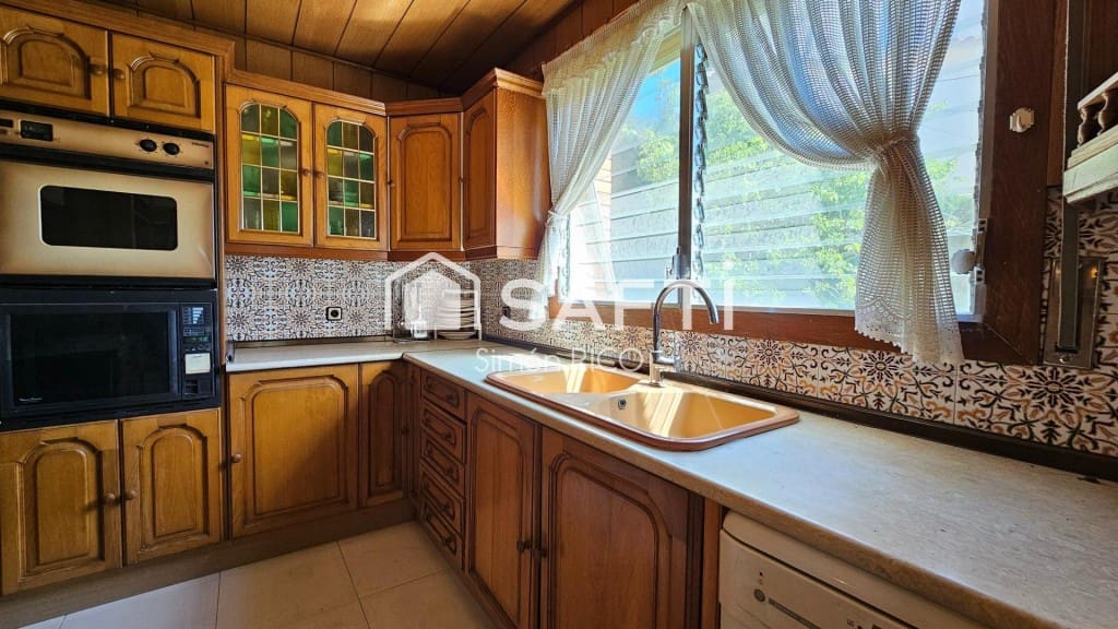 4 bedroom Villa for sale in Cervello - € 535,000 (Ref: 9595082)