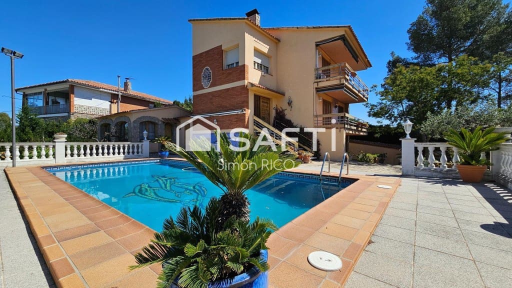 4 bedroom Villa for sale in Cervello - € 535,000 (Ref: 9595082)