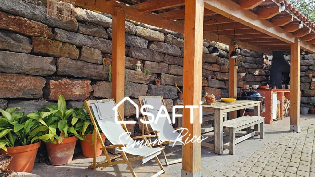 4 bedroom Villa for sale in Cervello - € 520,000 (Ref: 9595083)