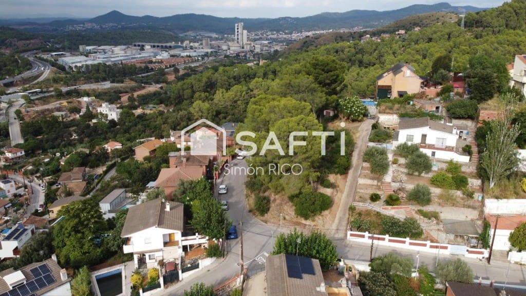 Działka budowlana na sprzedaż w Cervello - 126 000 € (Ref: 9595086)