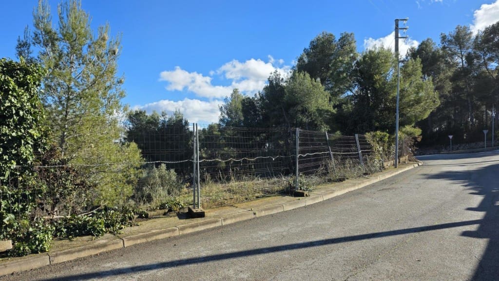 Działka budowlana na sprzedaż w Cervello - 89 000 € (Ref: 9595088)