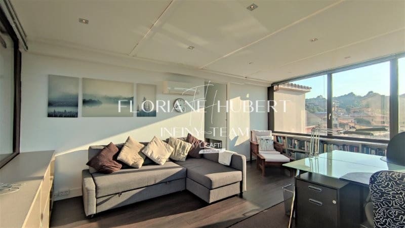 5 bedroom Villa for sale in Collbato with pool garage - € 650,000 (Ref: 9595093)