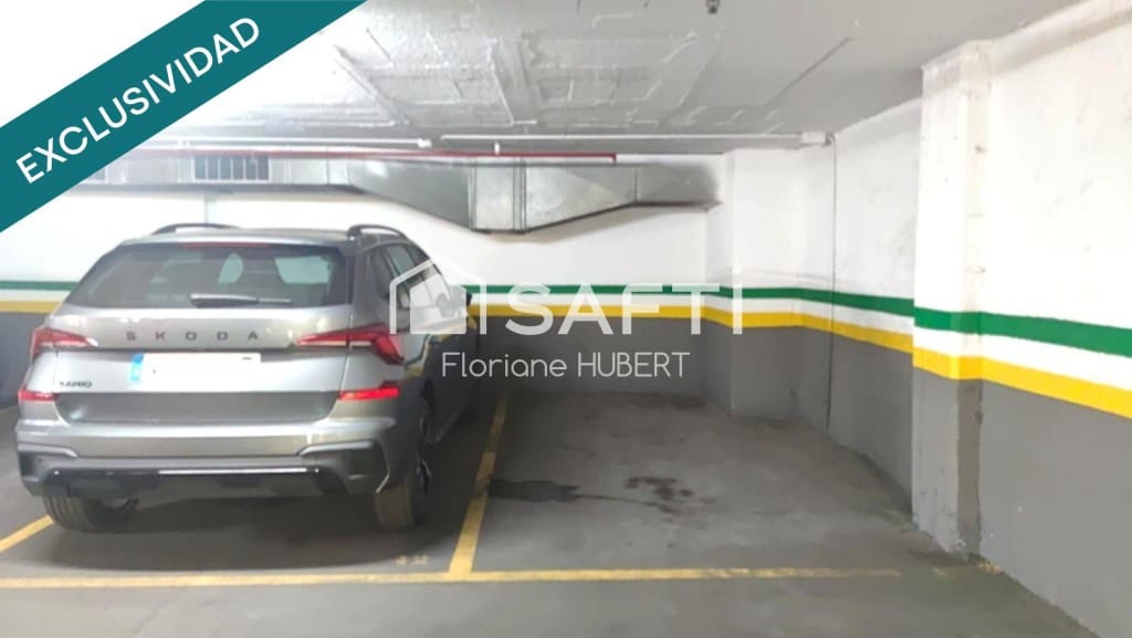 Garage til salg i Barcelona by - € 14.000 (Ref: 9595094)