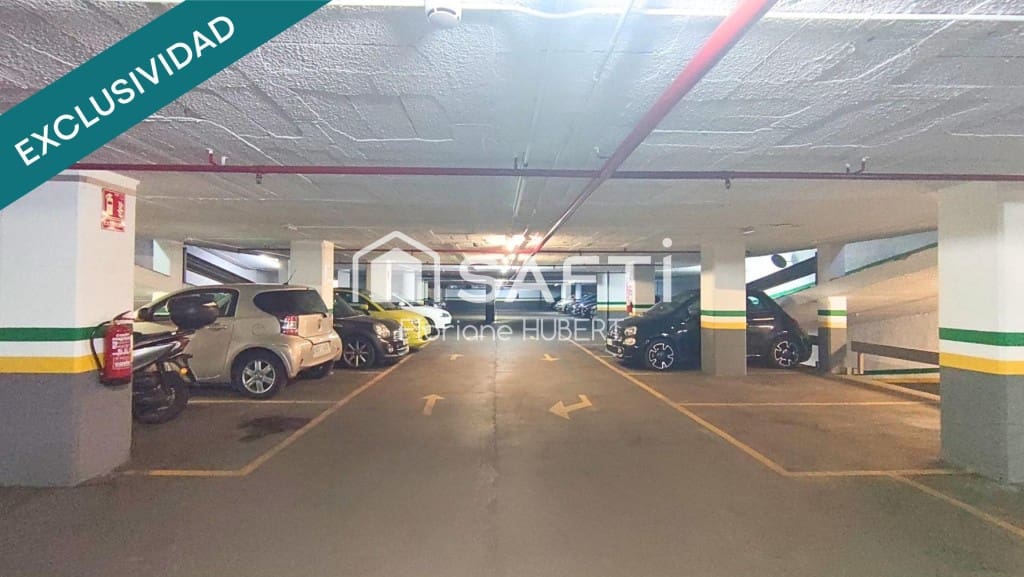 Garage til salg i Barcelona by - € 14.000 (Ref: 9595094)