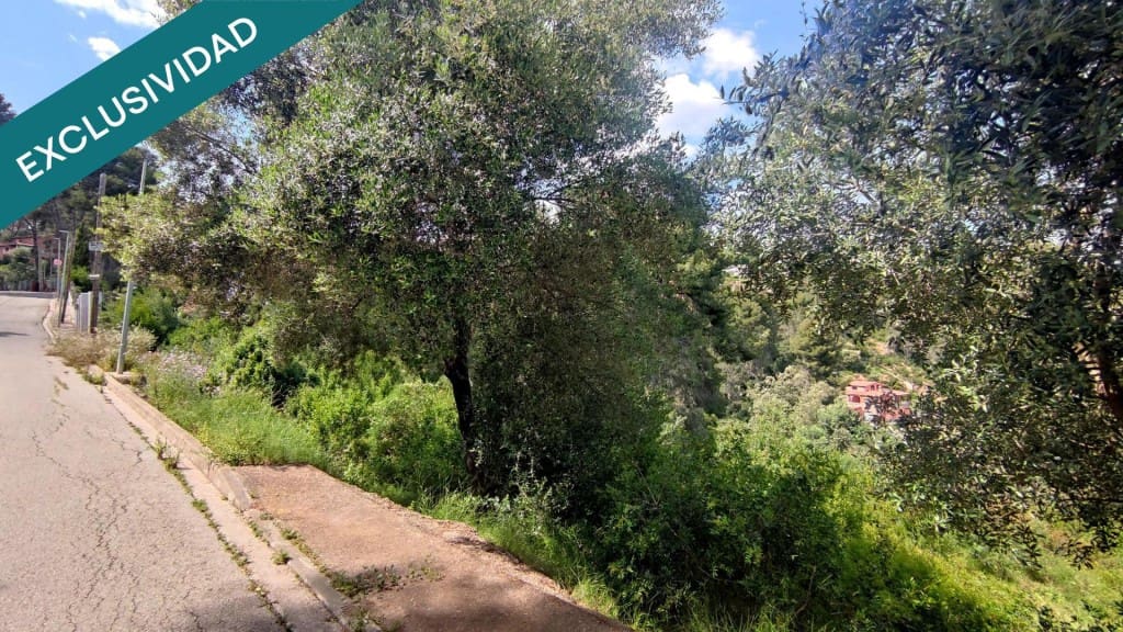 Działka budowlana na sprzedaż w Cervello - 92 000 € (Ref: 9595096)