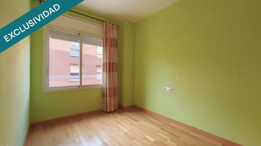 4 Zimmer Apartment zu verkaufen in Molins de Rei mit Pool - 490.000 € (Ref: 9595101)