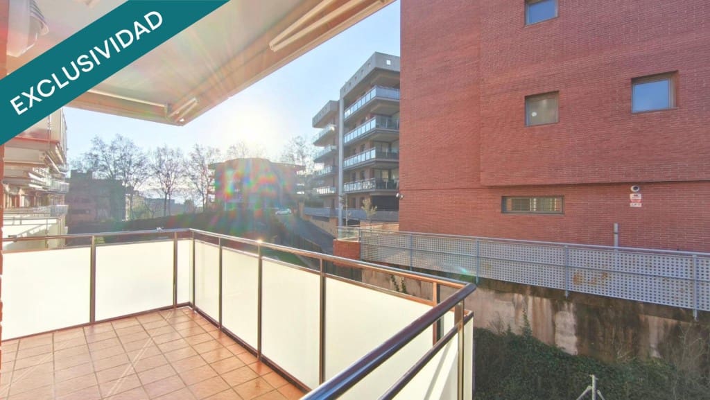 4 Zimmer Apartment zu verkaufen in Molins de Rei mit Pool - 490.000 € (Ref: 9595101)