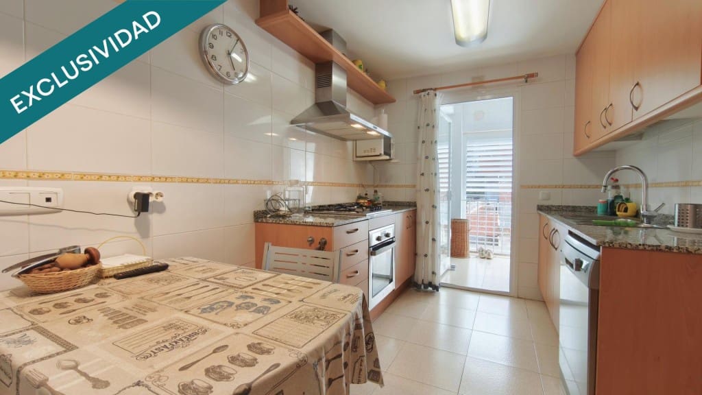 4 Zimmer Apartment zu verkaufen in Molins de Rei mit Pool - 490.000 € (Ref: 9595101)