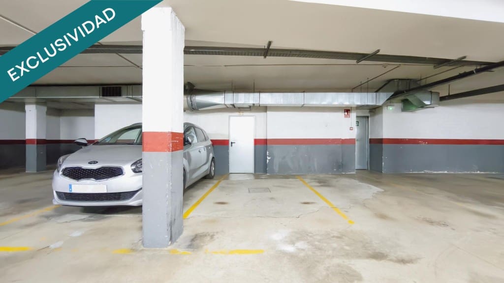 4 Zimmer Apartment zu verkaufen in Molins de Rei mit Pool - 490.000 € (Ref: 9595101)