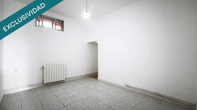 Chalet de 5 habitaciones en Molins de Rei en venta - 330.000 € (Ref: 9595104)