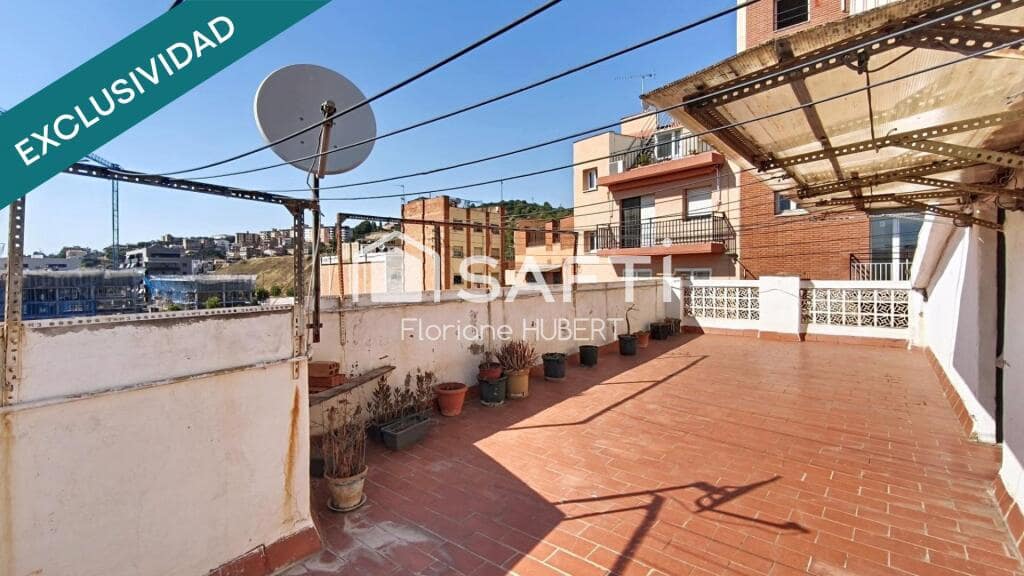 5 soveværelse Villa til salg i Molins de Rei - € 300.000 (Ref: 9595104)