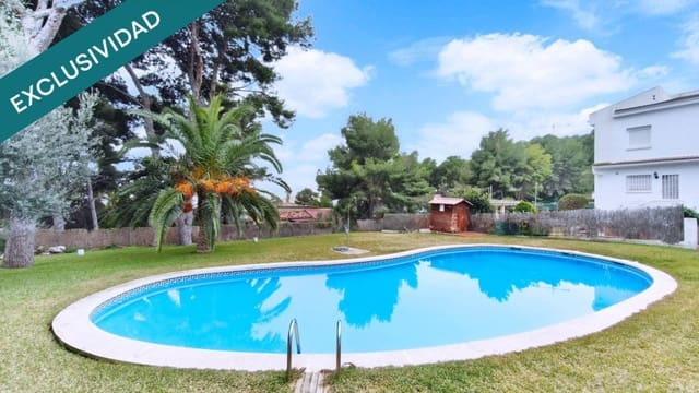 4 slaapkamer Villa te koop in Segur de Calafell, Calafell met zwembad garage - € 280.000 (Ref: 9595105)