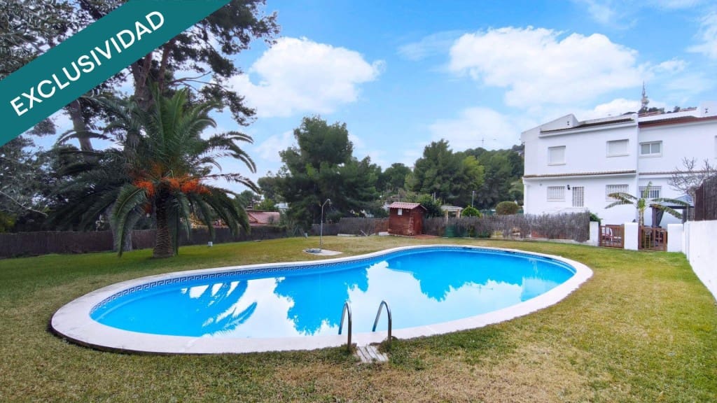 4 slaapkamer Villa te koop in Calafell met zwembad garage - € 280.000 (Ref: 9595105)