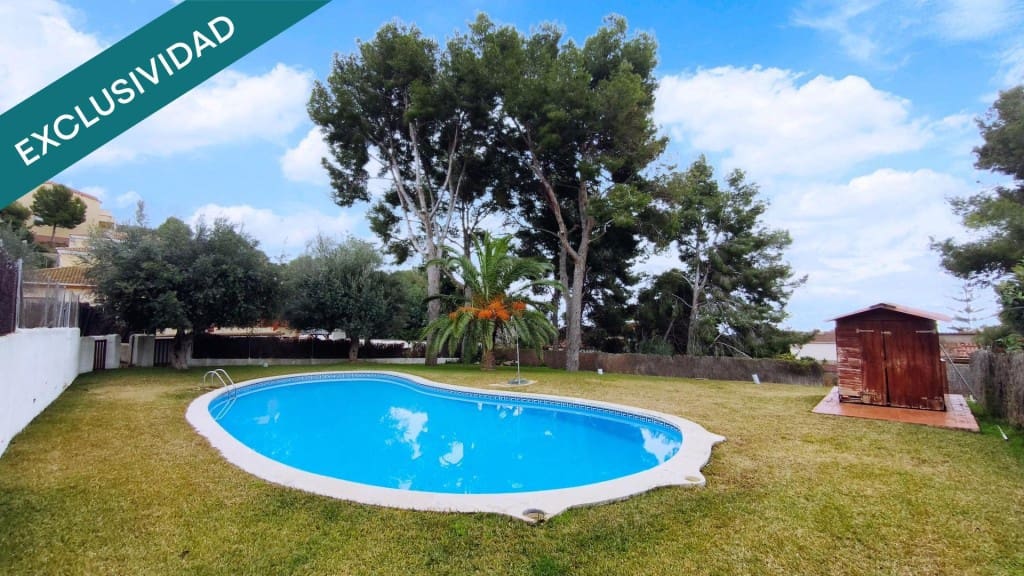 4 slaapkamer Villa te koop in Calafell met zwembad garage - € 280.000 (Ref: 9595105)