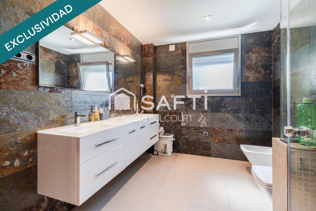 5 bedroom Villa for sale in Collbato with pool garage - € 1,165,000 (Ref: 9595107)