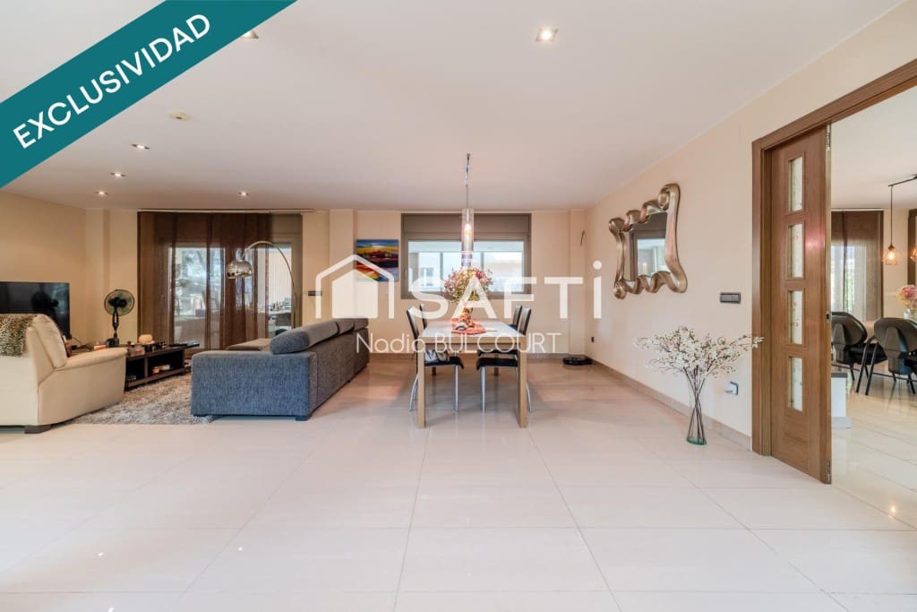 5 bedroom Villa for sale in Collbato with pool garage - € 1,165,000 (Ref: 9595107)