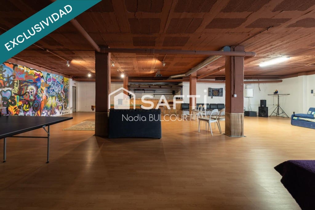 5 bedroom Villa for sale in Collbato with pool garage - € 1,165,000 (Ref: 9595107)