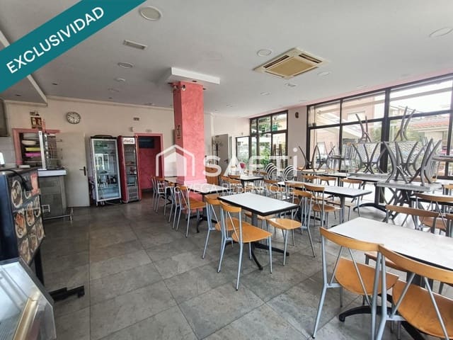 Erhverv til salg i Pineda de Mar - € 299.000 (Ref: 9595108)