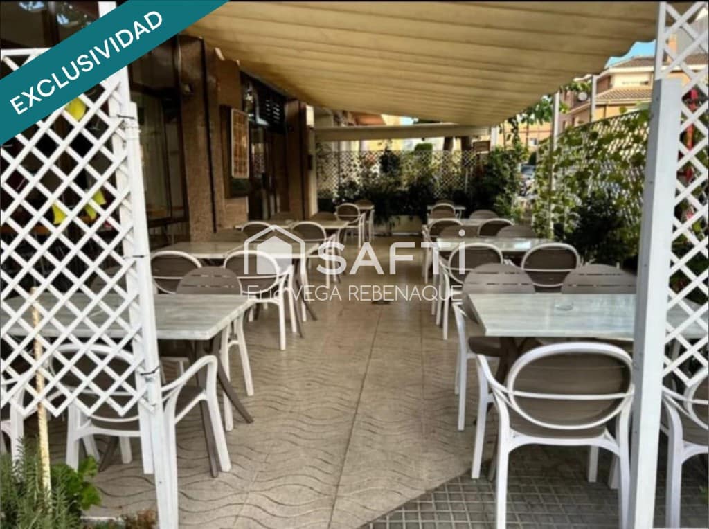 Kaupallinen myytävänä paikassa Pineda de Mar - 299 000 € (Ref: 9595108)