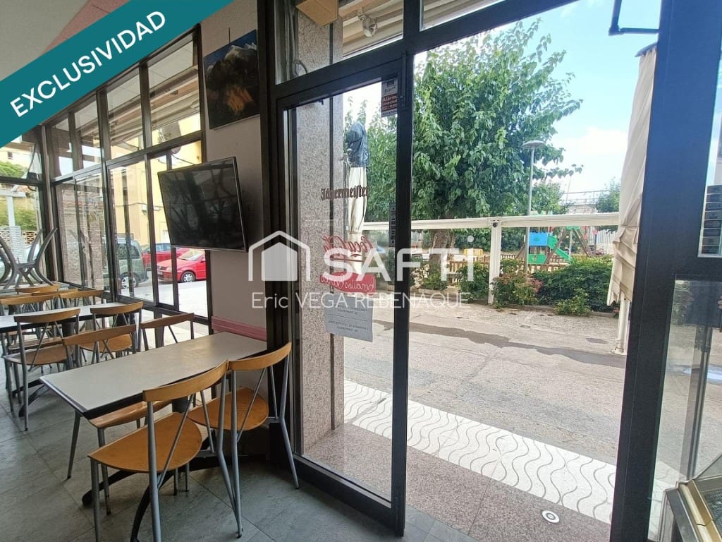 Kaupallinen myytävänä paikassa Pineda de Mar - 299 000 € (Ref: 9595108)