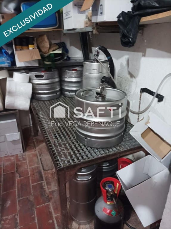 Kaupallinen myytävänä paikassa Pineda de Mar - 299 000 € (Ref: 9595108)