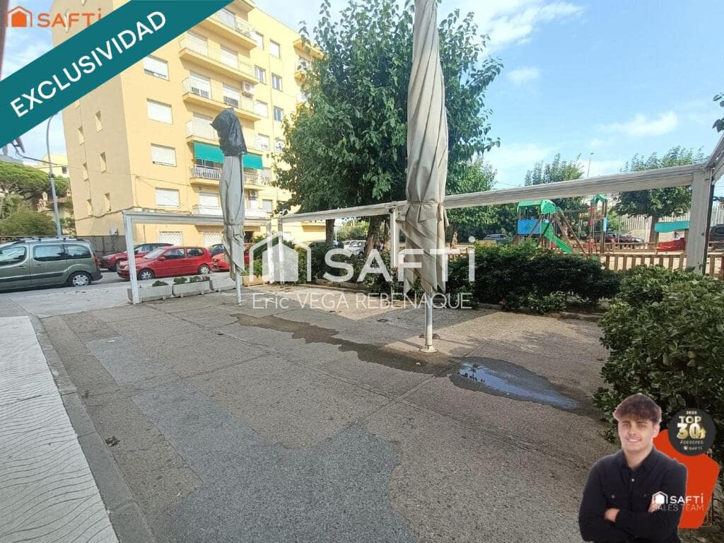 Commercial for sale in Pineda de Mar - € 286,000 (Ref: 9595108)