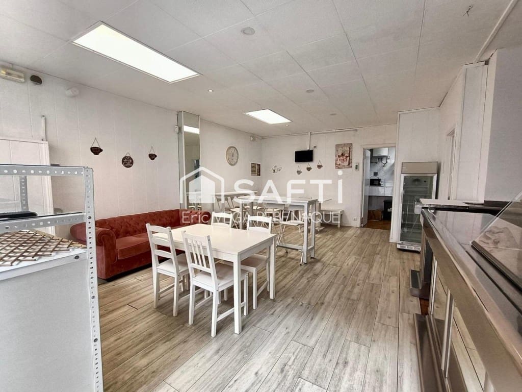 Local Comercial en Pineda de Mar en venta - 75.000 € (Ref: 9595109)