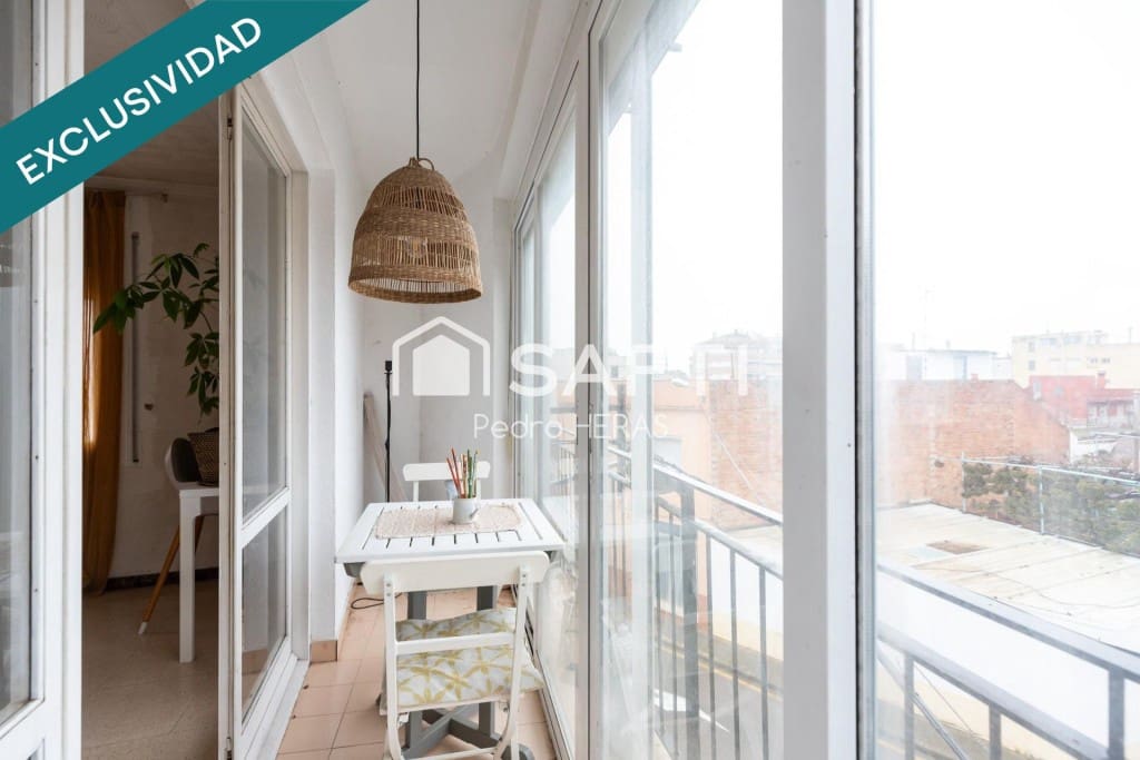 4 bedroom Apartment for sale in Pineda de Mar - € 298,600 (Ref: 9595113)