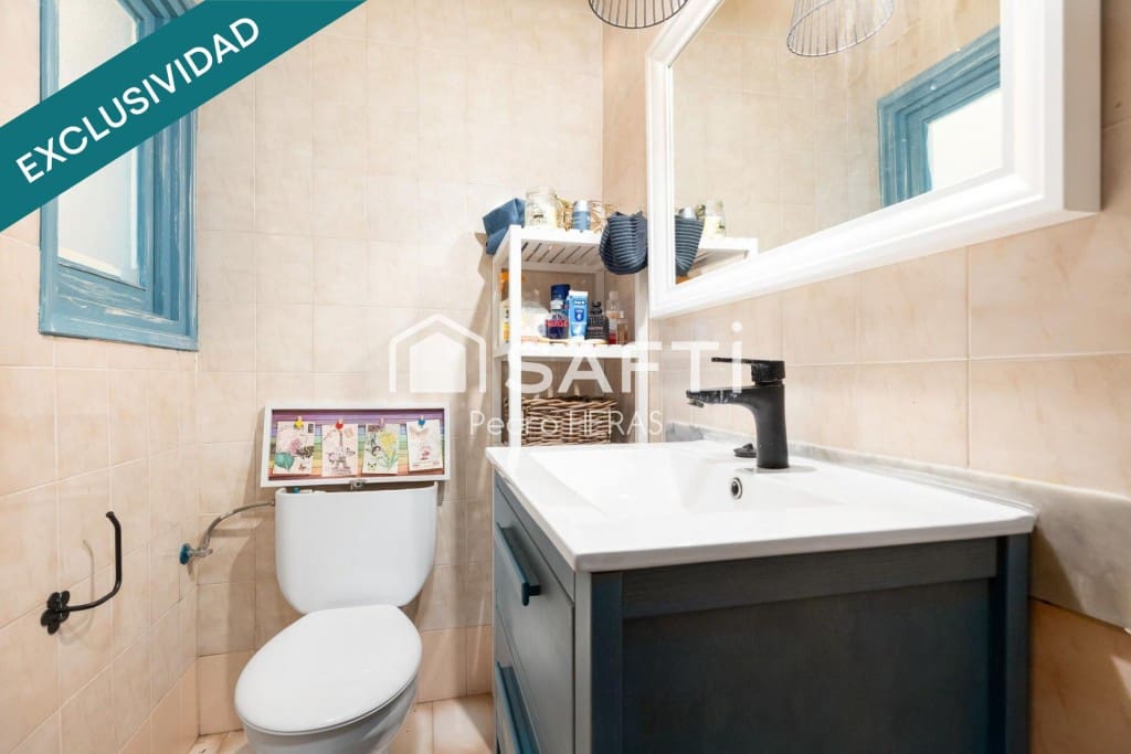 4 bedroom Apartment for sale in Pineda de Mar - € 298,600 (Ref: 9595113)