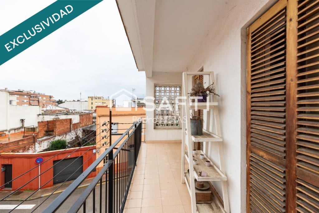4 bedroom Apartment for sale in Pineda de Mar - € 298,600 (Ref: 9595113)