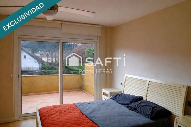 4 soveværelse Villa til salg i Sils med swimmingpool garage - € 468.500 (Ref: 9595115)