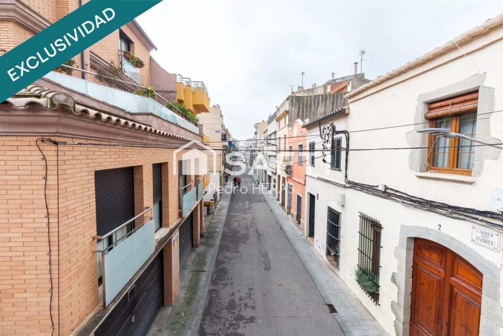 6 slaapkamer Rijtjeshuis te koop in Vilassar de Mar - € 1.425.000 (Ref: 9595117)