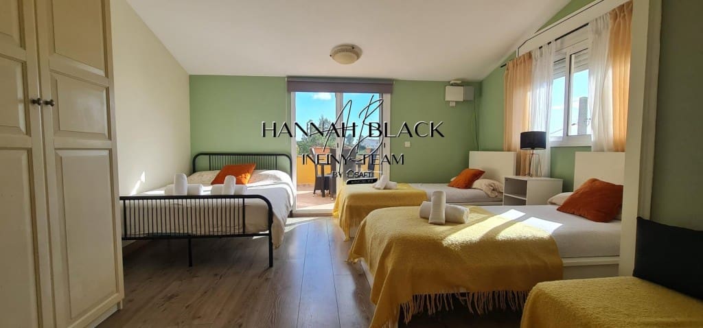 2 makuuhuone Huvila myytävänä paikassa Olivella mukana uima-altaan - 590 000 € (Ref: 9595119)