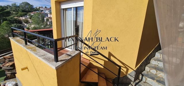 2 makuuhuone Huvila myytävänä paikassa Olivella mukana uima-altaan - 590 000 € (Ref: 9595119)