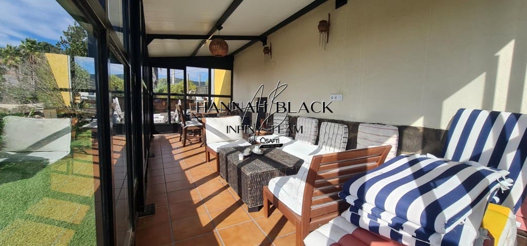 2 makuuhuone Huvila myytävänä paikassa Olivella mukana uima-altaan - 590 000 € (Ref: 9595119)