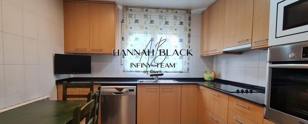 4 bedroom Villa for sale in Piera with garage - € 355,000 (Ref: 9595120)