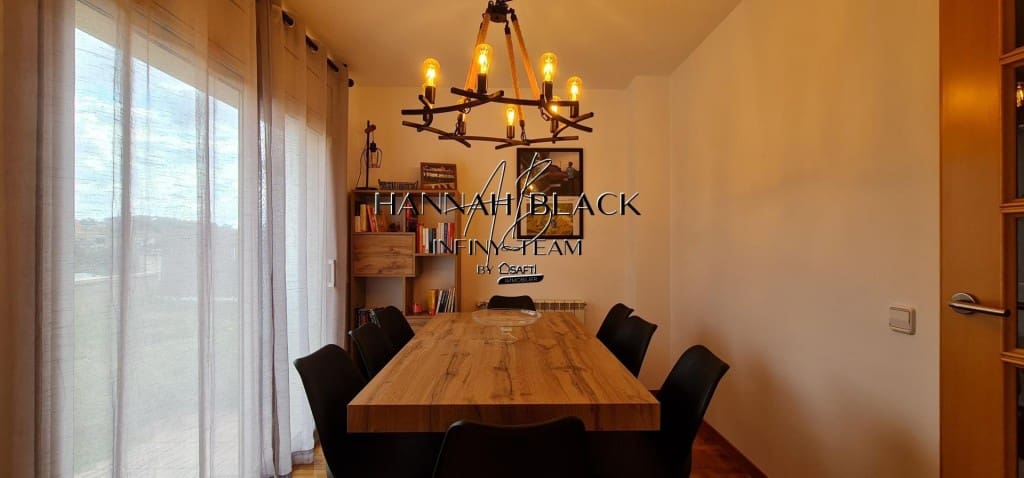 4 bedroom Villa for sale in Piera with garage - € 355,000 (Ref: 9595120)